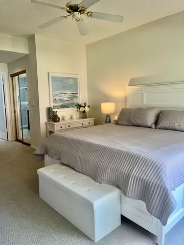 7884 Lexington Club Boulevard B, Delray Beach, FL 33446