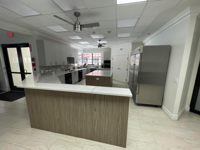 7884 Lexington Club Boulevard B, Delray Beach, FL 33446