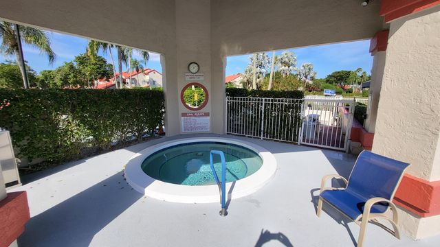 7884 Lexington Club Boulevard B, Delray Beach, FL 33446