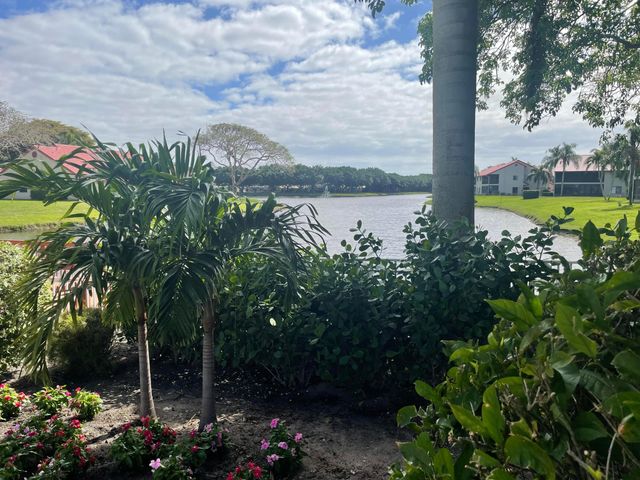 7884 Lexington Club Boulevard B, Delray Beach, FL 33446