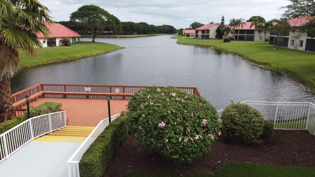 7884 Lexington Club Boulevard B, Delray Beach, FL 33446