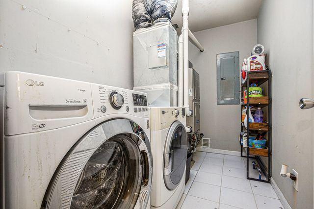 398 W Millport Drive, Valparaiso, IN 46385