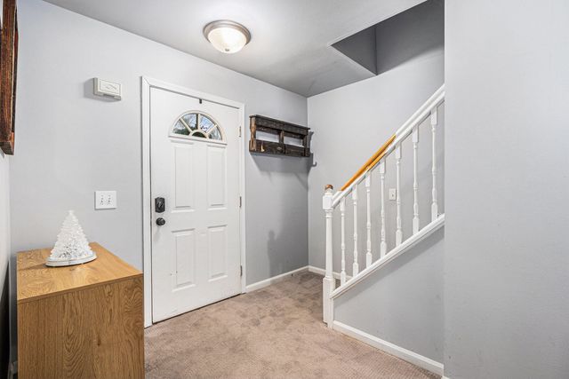 398 W Millport Drive, Valparaiso, IN 46385