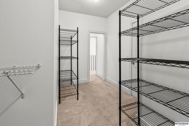 819 S 31 Street, Omaha, NE 68105