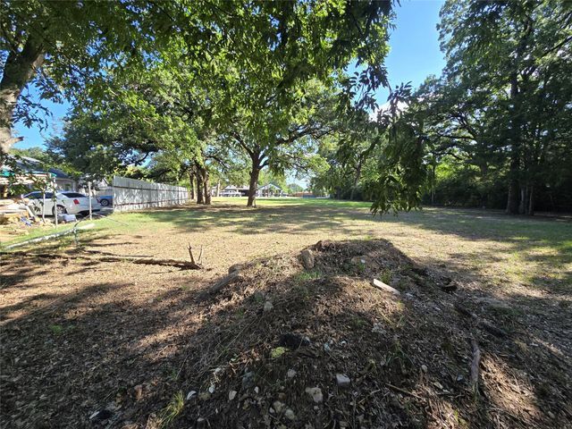 9501 Teagarden, Dallas, TX 75217
