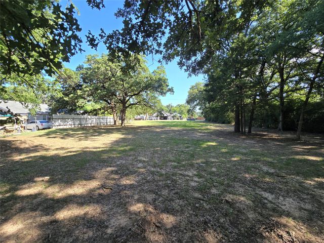 9501 Teagarden, Dallas, TX 75217