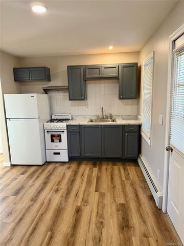 28 B Knapp Road, Stony Point, NY 10980