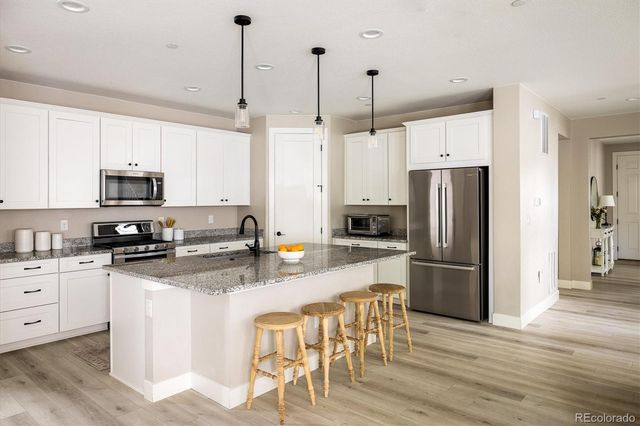 10121 Flower Street, Broomfield, CO 80021