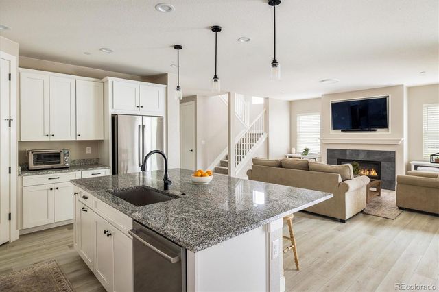 10121 Flower Street, Broomfield, CO 80021