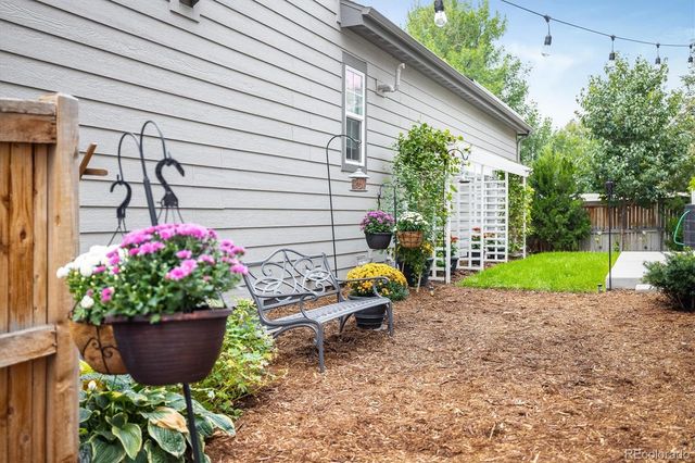 10121 Flower Street, Broomfield, CO 80021