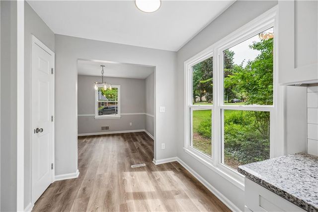 1313 E 98th Terrace, Kansas City, MO 64131