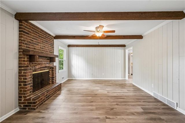 1313 E 98th Terrace, Kansas City, MO 64131