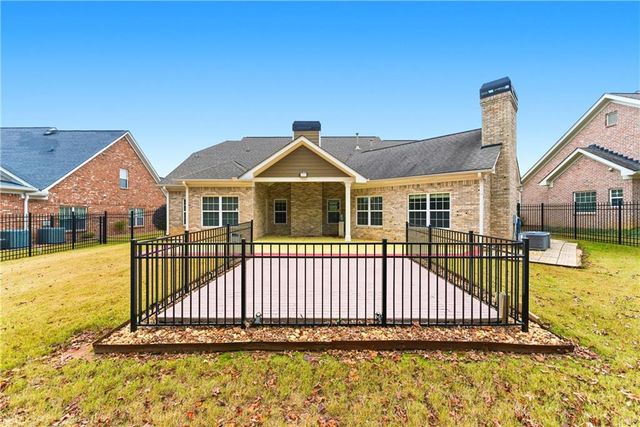 2597 Misty Rose Lane, Loganville, GA 30052