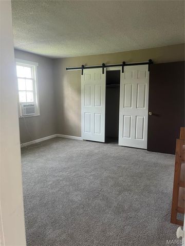 713 Hartman Lane, O'fallon, IL 62269