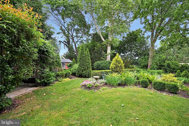 11 UNION AVE, New Holland, PA 17557