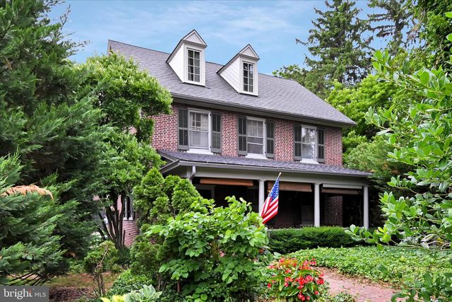 11 UNION AVE, New Holland, PA 17557