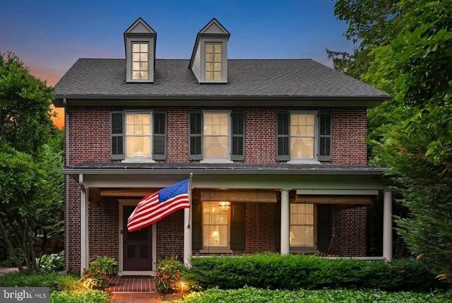 11 UNION AVE, New Holland, PA 17557