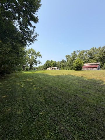 471 Grayson Way, Signal Mountain, TN 37377