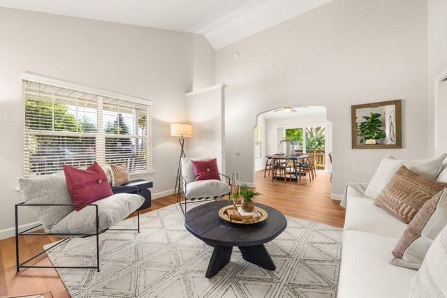 1415 Chanticleer Avenue, Santa Cruz, CA 95062