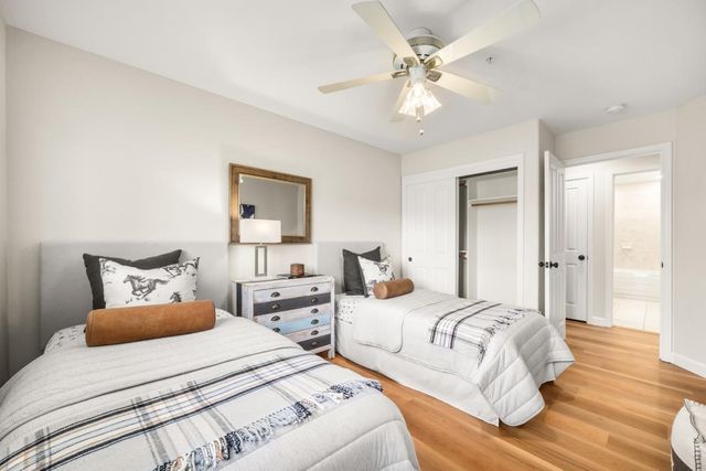 1415 Chanticleer Avenue, Santa Cruz, CA 95062
