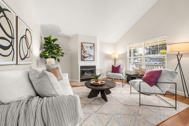 1415 Chanticleer Avenue, Santa Cruz, CA 95062