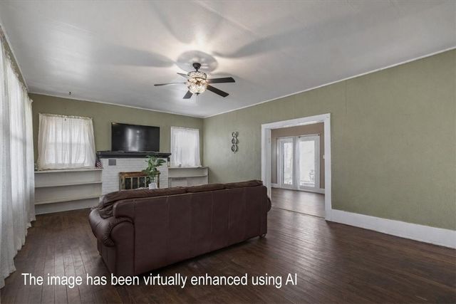 150 S Center Street, Elkins, AR 72727