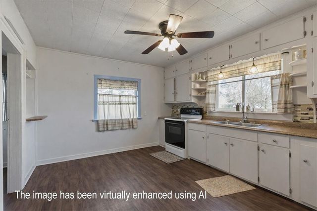 150 S Center Street, Elkins, AR 72727