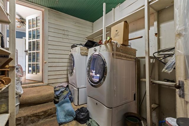 150 S Center Street, Elkins, AR 72727