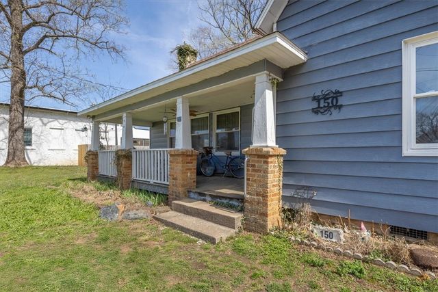 150 S Center Street, Elkins, AR 72727