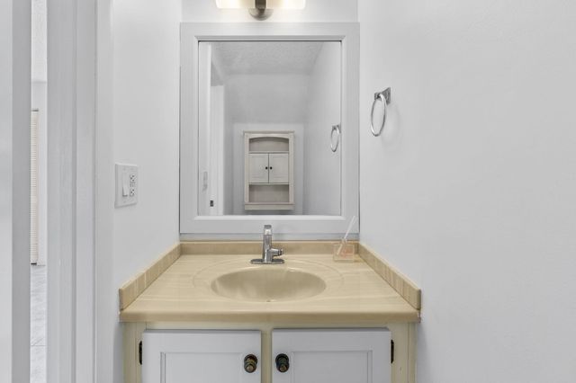 12212 NW 36th Place, Sunrise, FL 33323