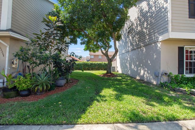 12212 NW 36th Place, Sunrise, FL 33323