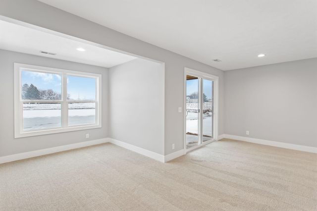 10137 Strawberry Lane, Zeeland, MI 49464