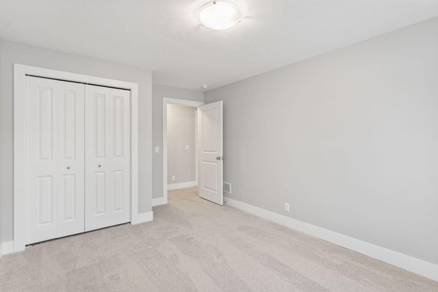 10137 Strawberry Lane, Zeeland, MI 49464