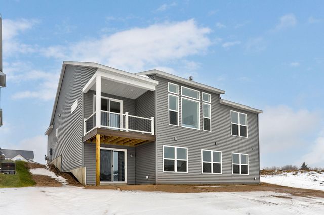 10137 Strawberry Lane, Zeeland, MI 49464