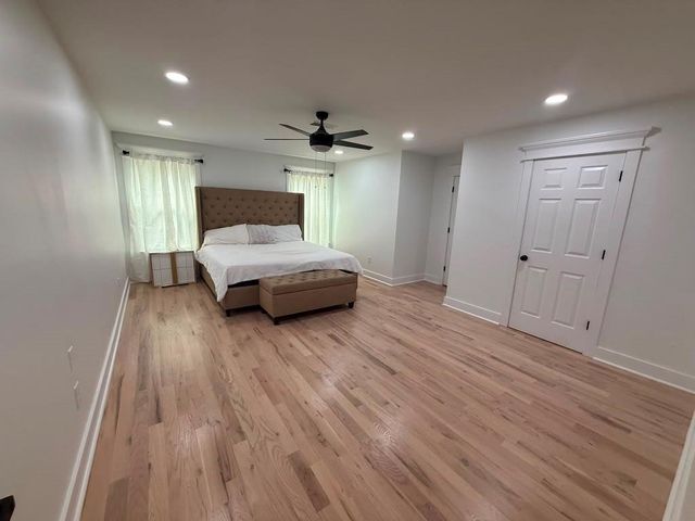 35 Parkview Trace Pass SW, Lilburn, GA 30047