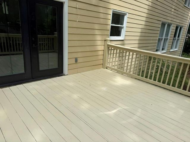 35 Parkview Trace Pass SW, Lilburn, GA 30047