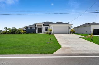 4220 Jacaranda PKWY W, Cape Coral, FL 33993