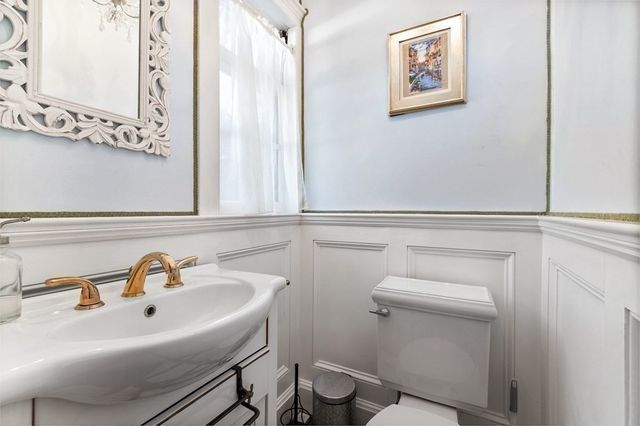 115 Aspen Ave, Newton, MA 02466