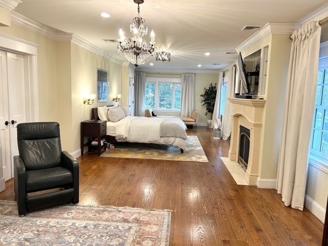 115 Aspen Ave, Newton, MA 02466