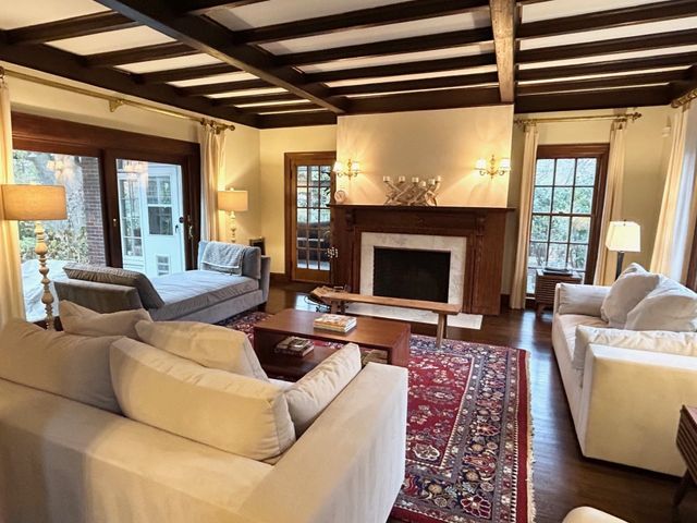 115 Aspen Ave, Newton, MA 02466