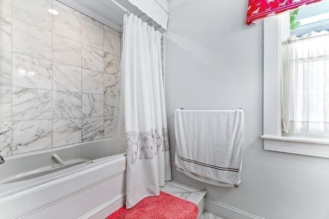 115 Aspen Ave, Newton, MA 02466