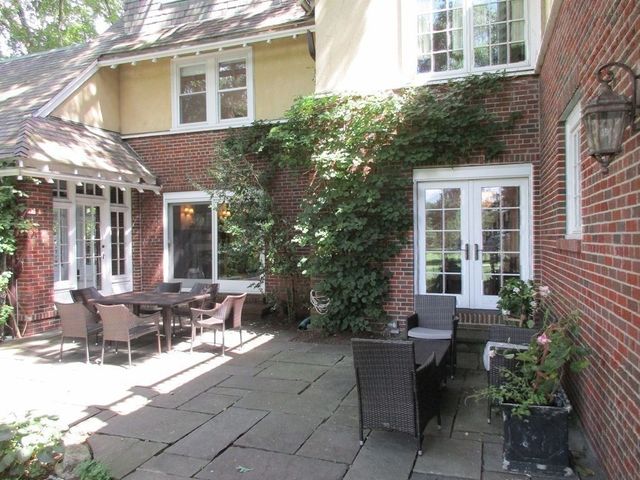 115 Aspen Ave, Newton, MA 02466