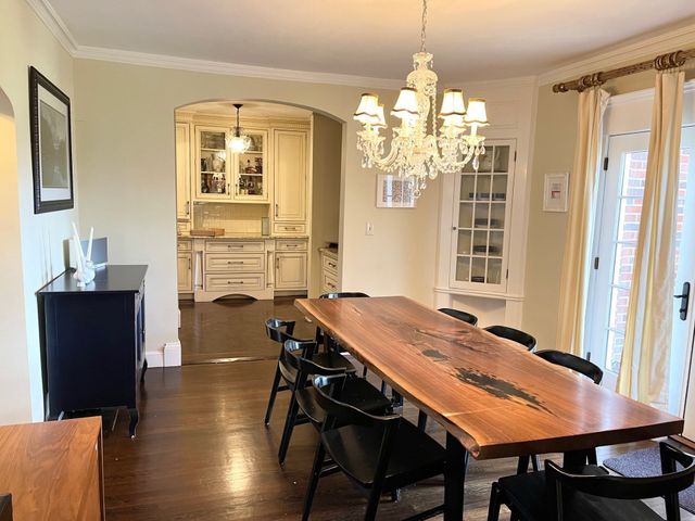 115 Aspen Ave, Newton, MA 02466