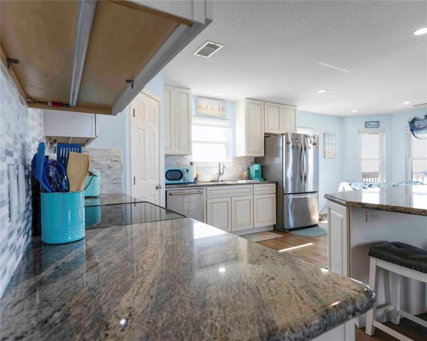 480 County Road 202, Sargent, TX 77414