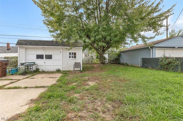 4427 Albertly Avenue, Parma, OH 44134