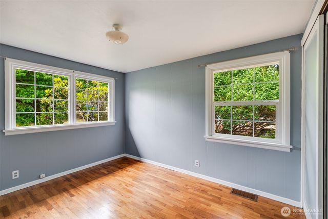 414 W Wyandotte Avenue, Shelton, WA 98584