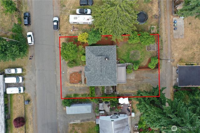414 W Wyandotte Avenue, Shelton, WA 98584