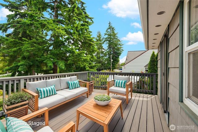 414 W Wyandotte Avenue, Shelton, WA 98584