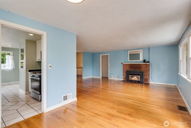 414 W Wyandotte Avenue, Shelton, WA 98584