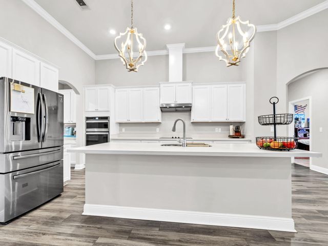 1056 Brushed Dune Circle, Freeport, FL 32439